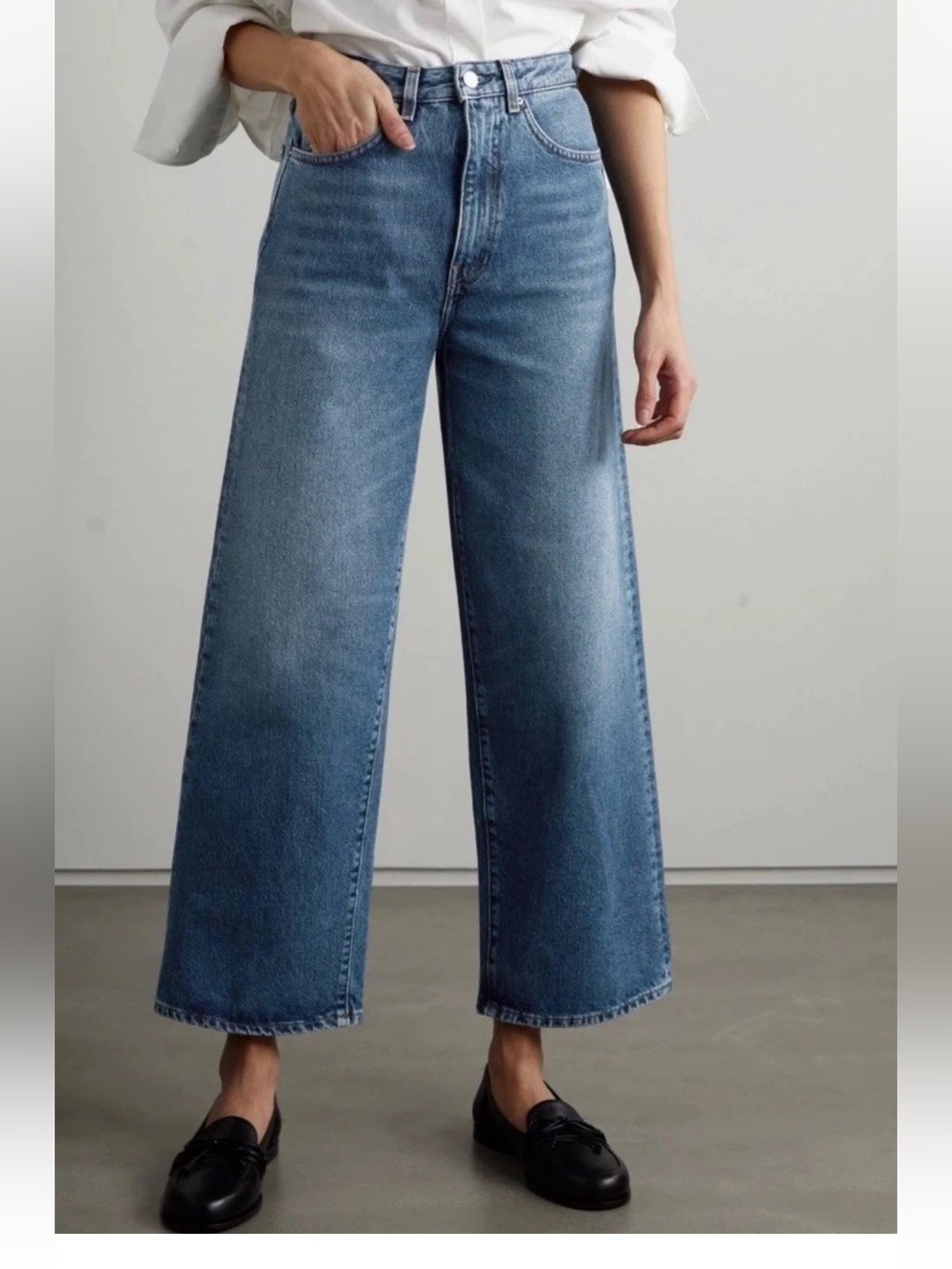 TOTEME Flare Fit Denim Cropped Jeans in Washed Blue Cotton Women’s Size 28/30
